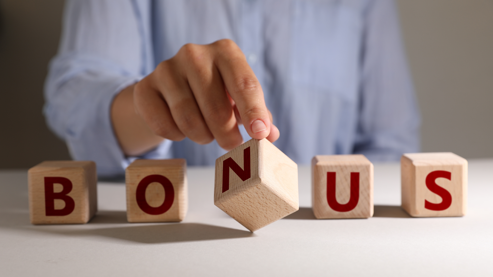 Ashok Leyland Completes Allotment of Bonus Shares, in 1:1 Ratio