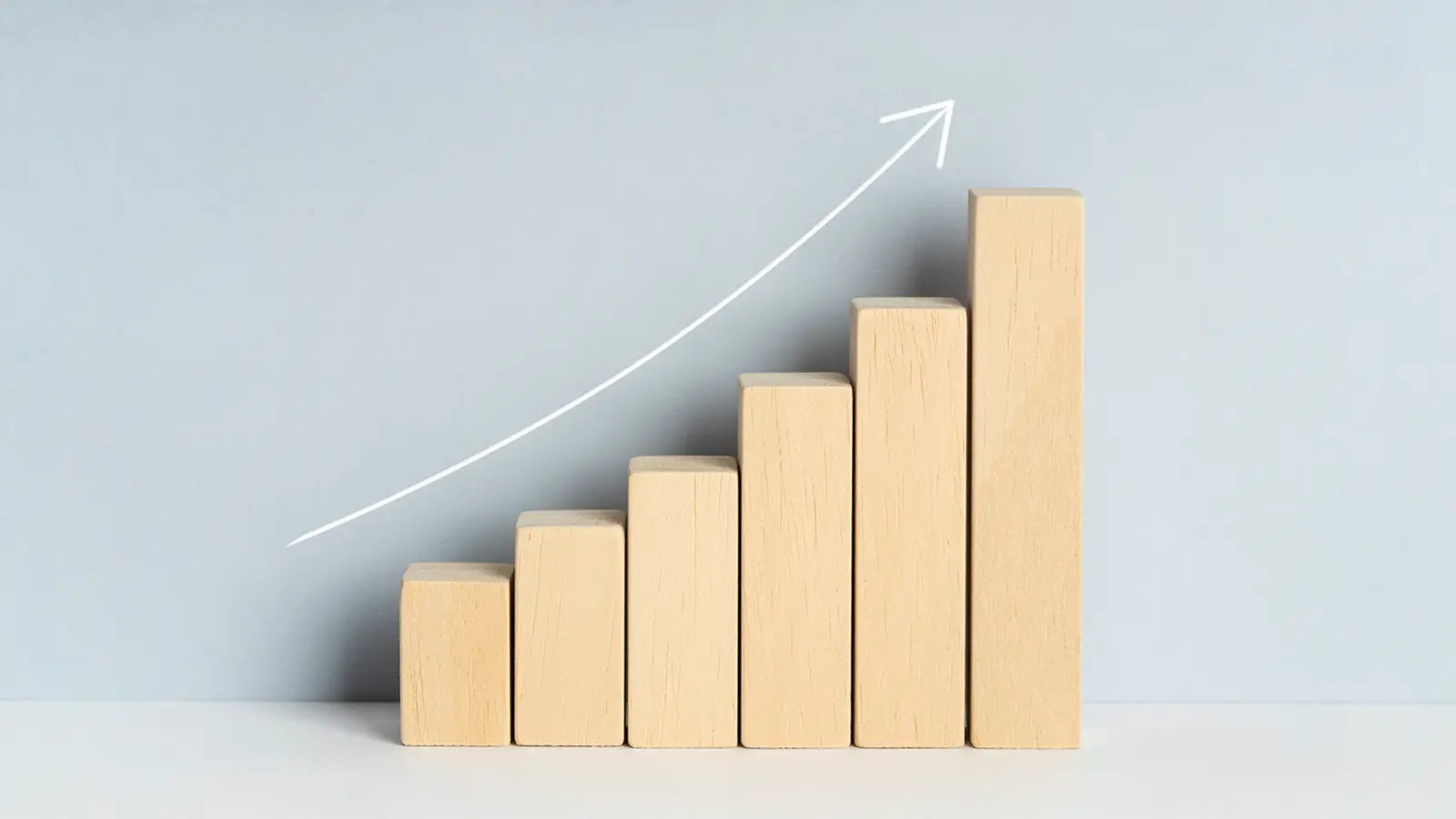 Onward Technologies Q1FY26 Net Profit Jumps 79.6% YoY to ₹1,273.09 Lakh; Stock Hits 5% Upper Circuit