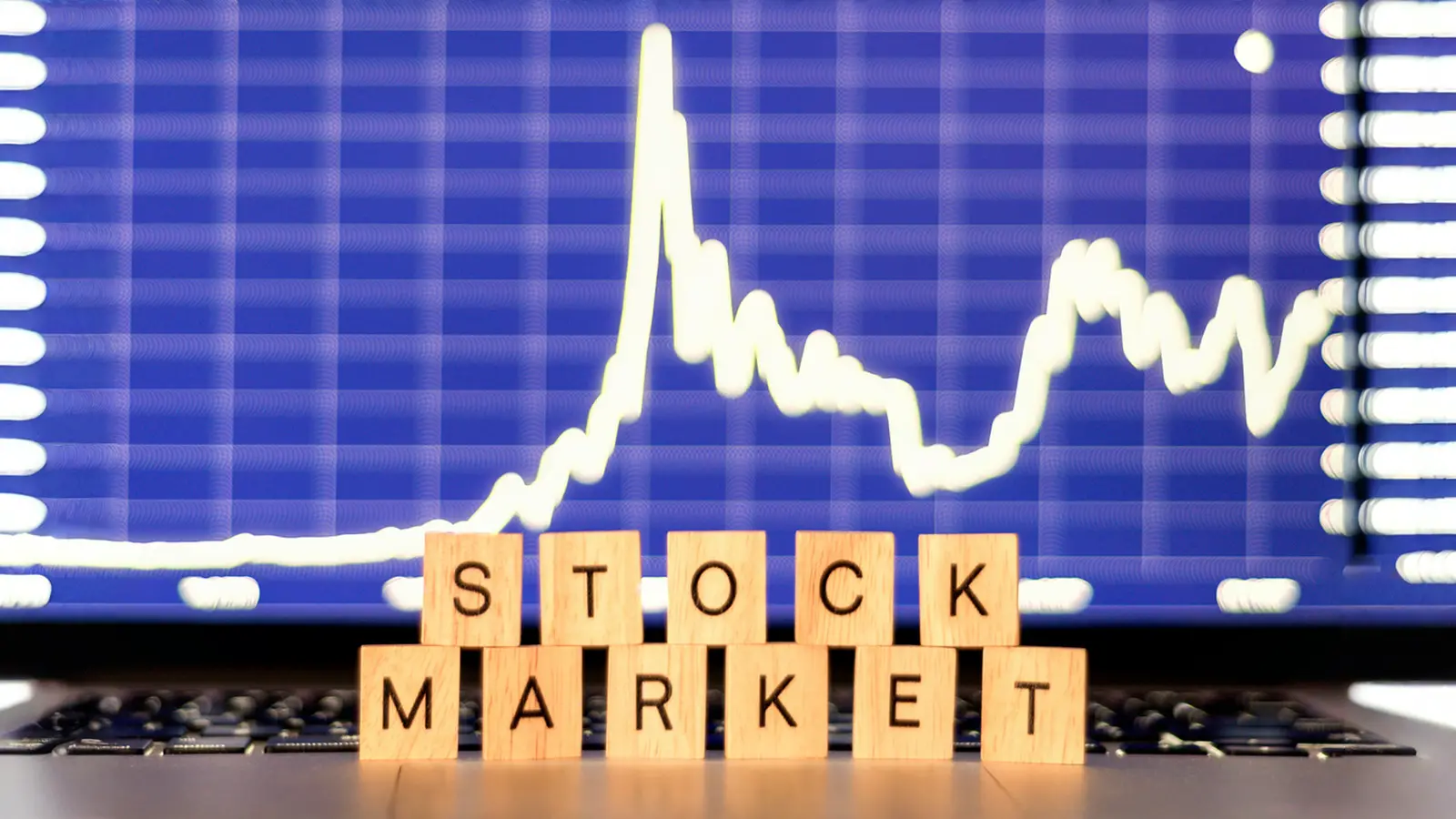 Sensex Crashes Over 600 Points, Nifty Below 24,670 After US Tariffs on Indian Imports