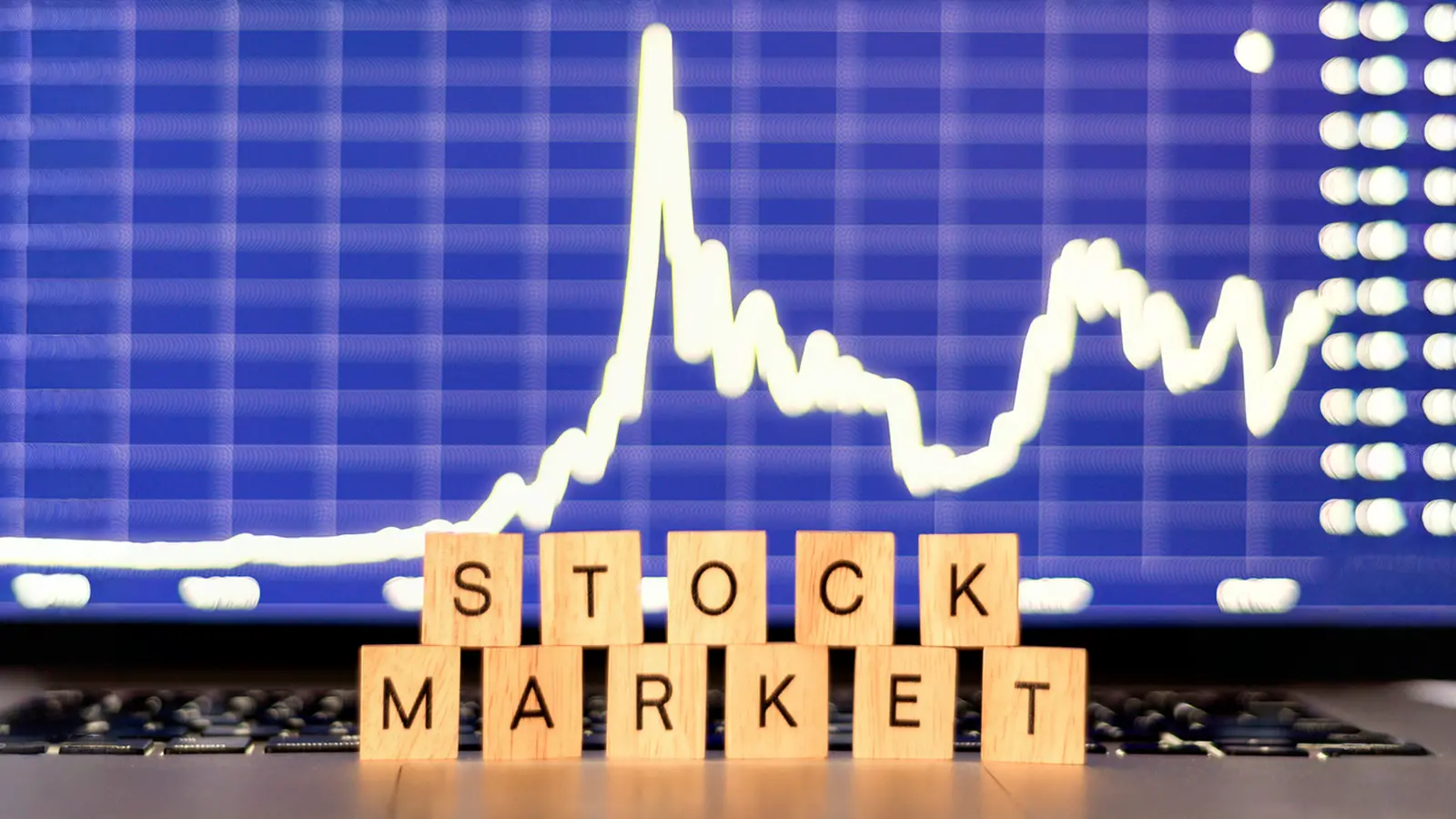 Sensex, Nifty End Slightly Higher Amid Global Caution and Tariff Concerns