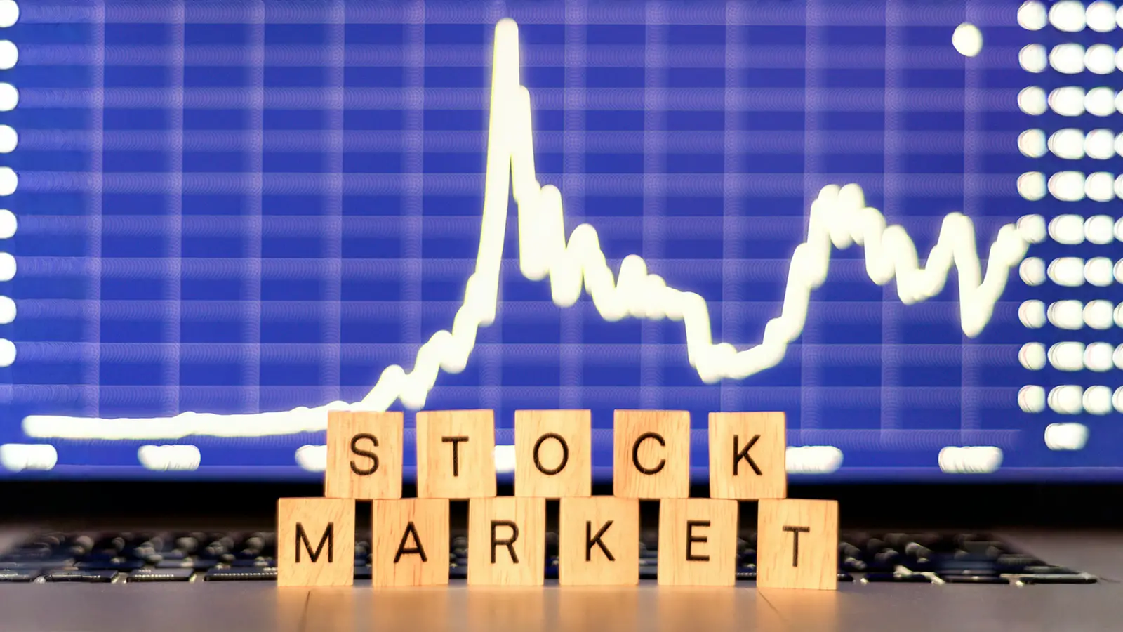 Sensex, Nifty Rebound in Early Trade as ICICI Bank, HDFC Bank Lead Recovery