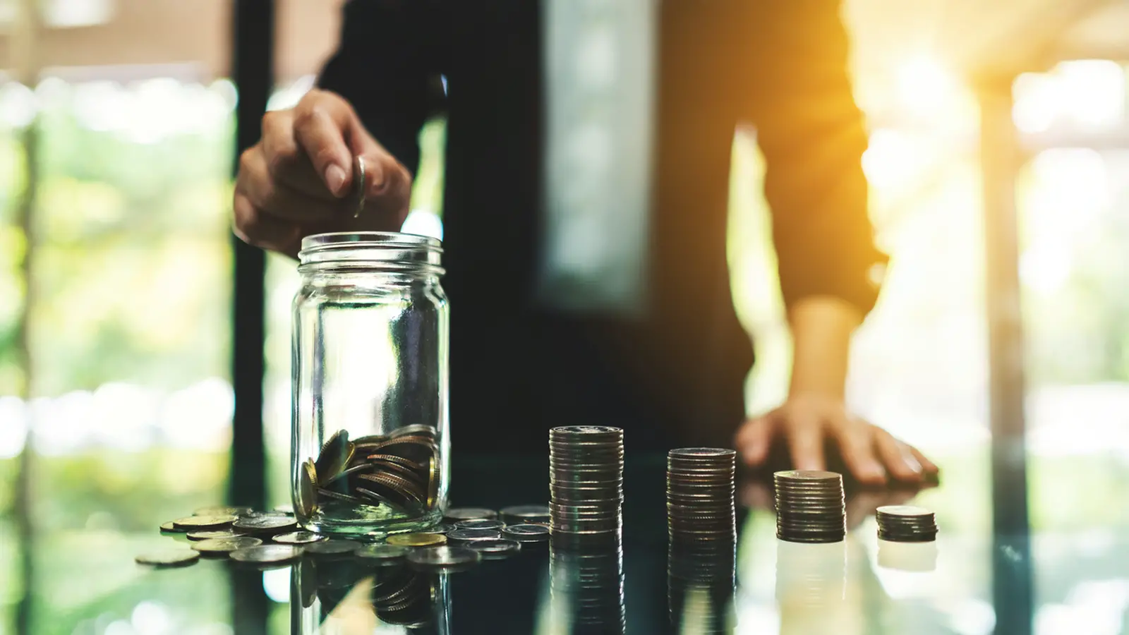 17 Companies to Trade Ex-Dividend on August 7: From Bayer CropScience to Symphony