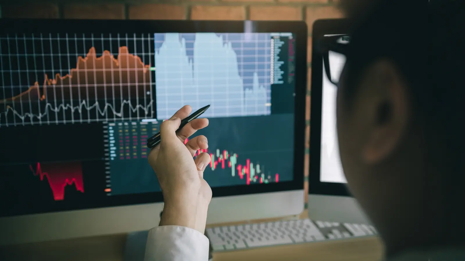 Nifty Auto Slips Over 0.50% as Balakrishna Industries, M&M, Bharat Forge, MRF Fall As Trump Tariffs Add to Pressure