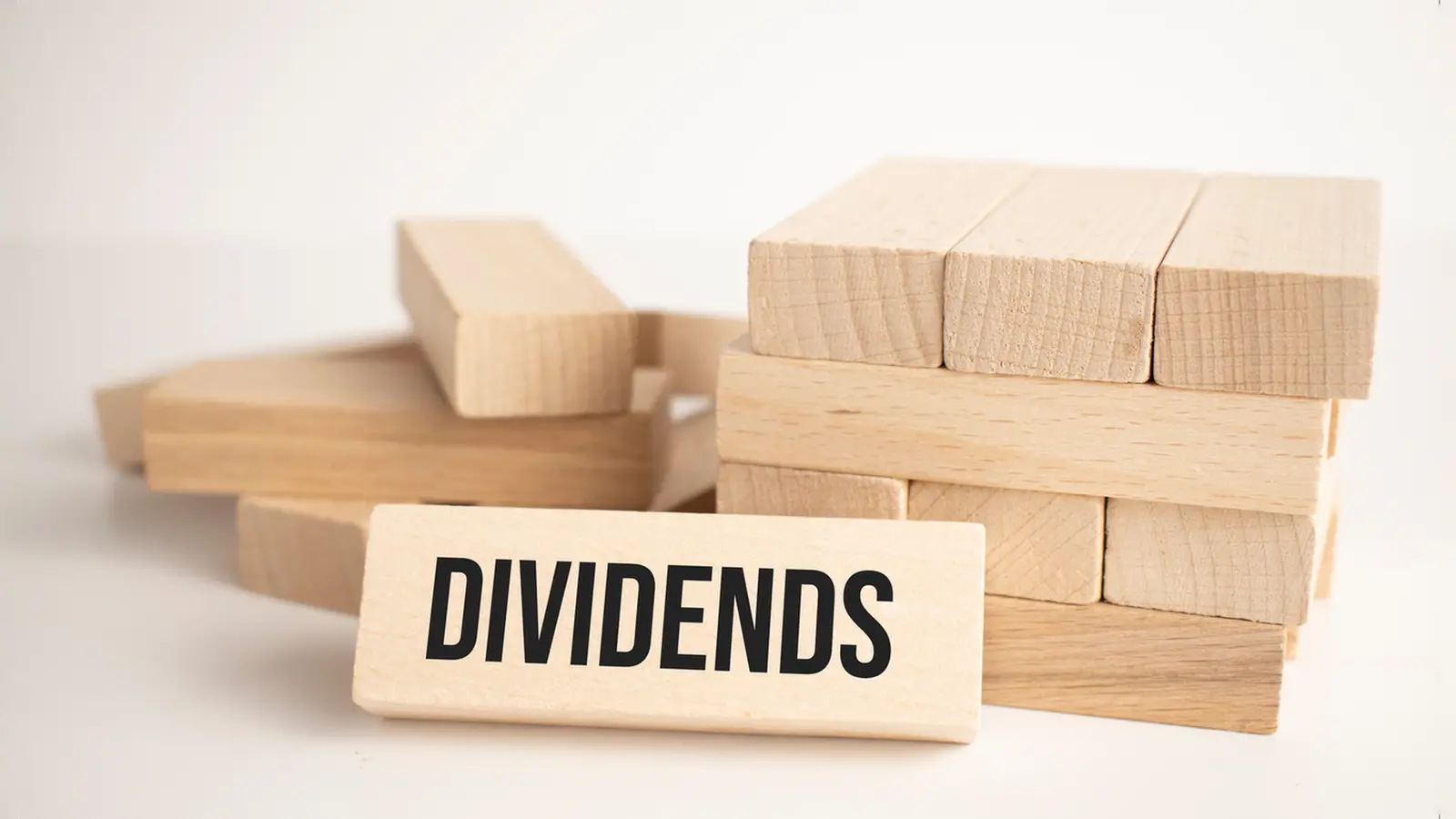 Ahluwalia Contracts Declares 30% Dividend, AGM Scheduled for September 29
