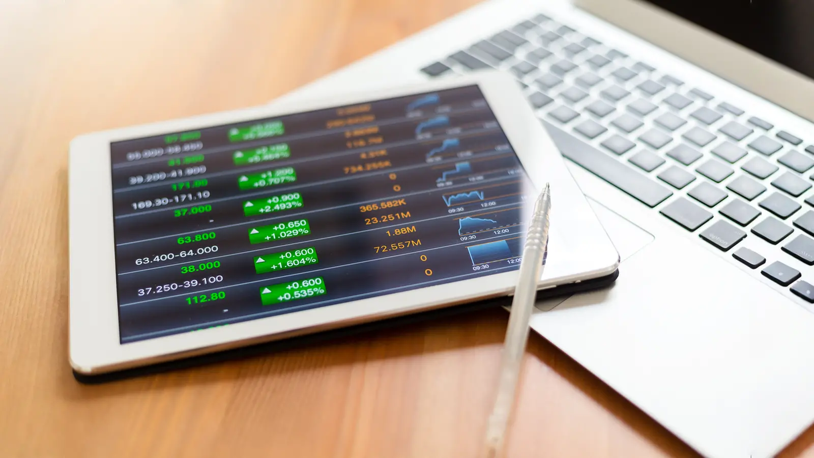 Cement Stocks Rally on GST Rate Cut; Andhra Andhra, Scan Projects, Vardhaman and Vaishno Cements Rise 5%