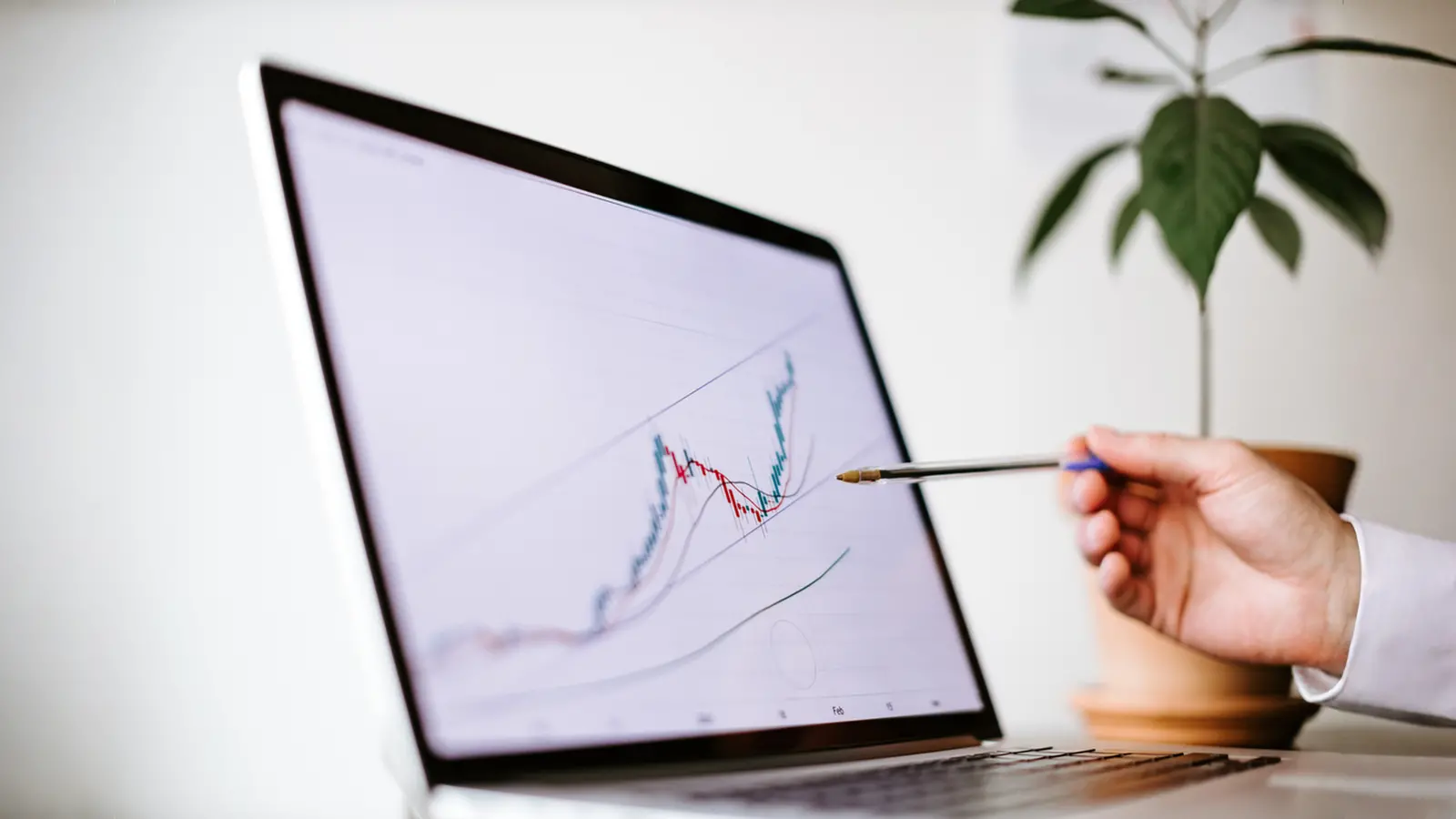 Lloyds Metals Commissions 360 KTPA Sponge Iron Plant; Stock Rises Nearly 3%