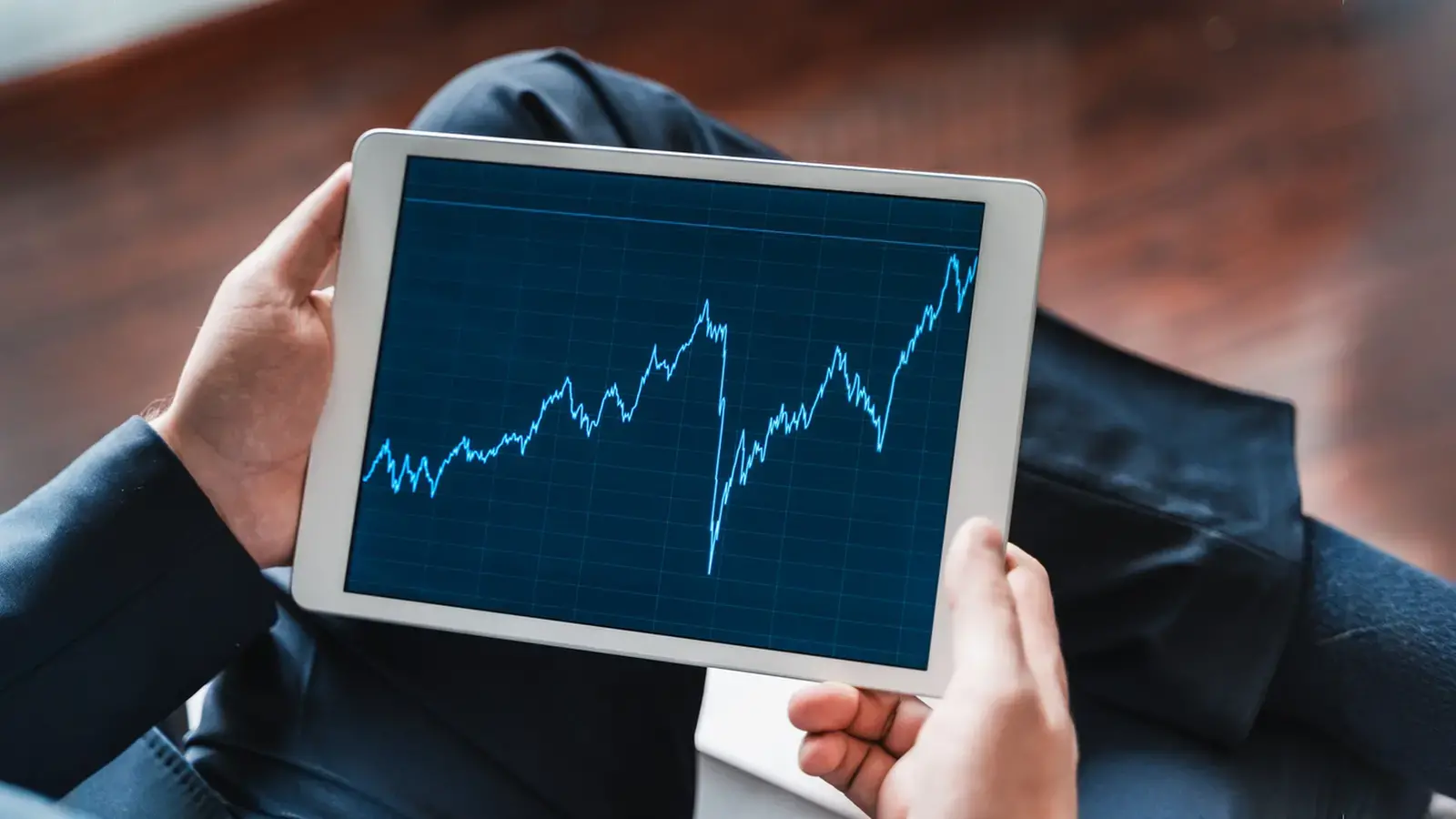 Lorenzini Apparels Penny Stock Extends Rally, Jumps 4% to Fresh Upper Circuit