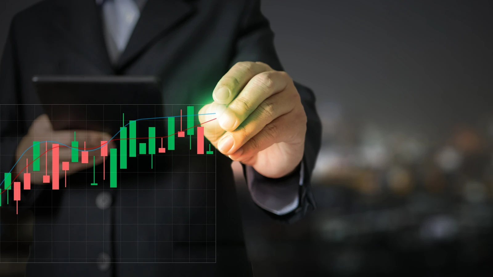 Poly Medicure Surges 4.32% to ₹2,068.80 After Global Expansion Move