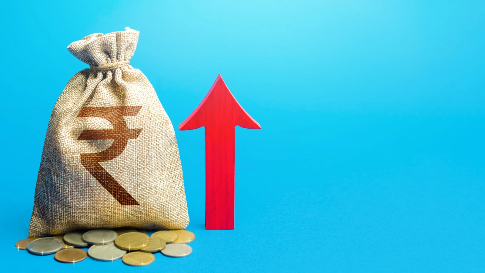 Rupee Inches Higher to 88.72 vs. Dollar Before RBI Policy Decision