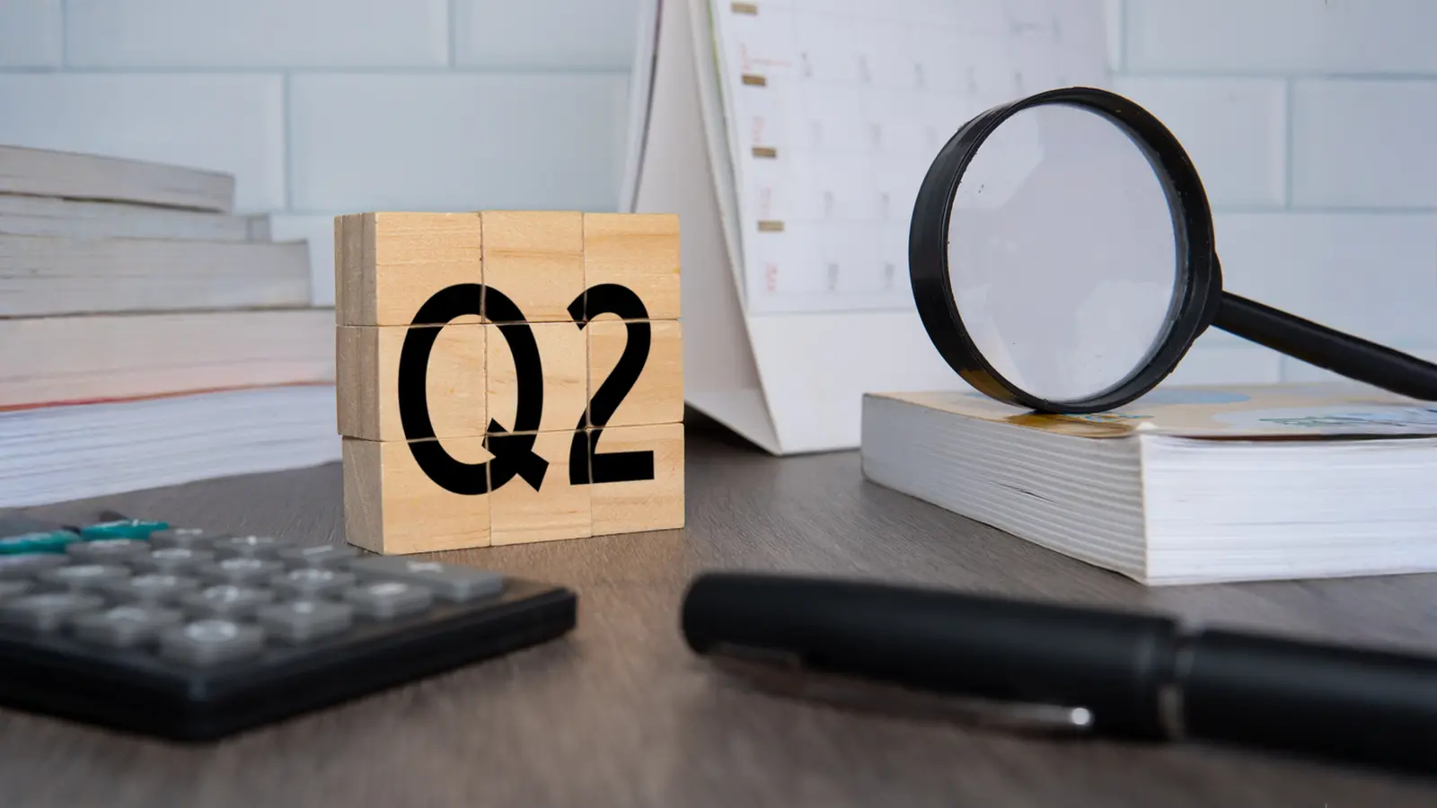 Adani Energy Solutions Q2FY26 Net Profit Declines 28% YoY to ₹557 Crore; Revenue Up 7%