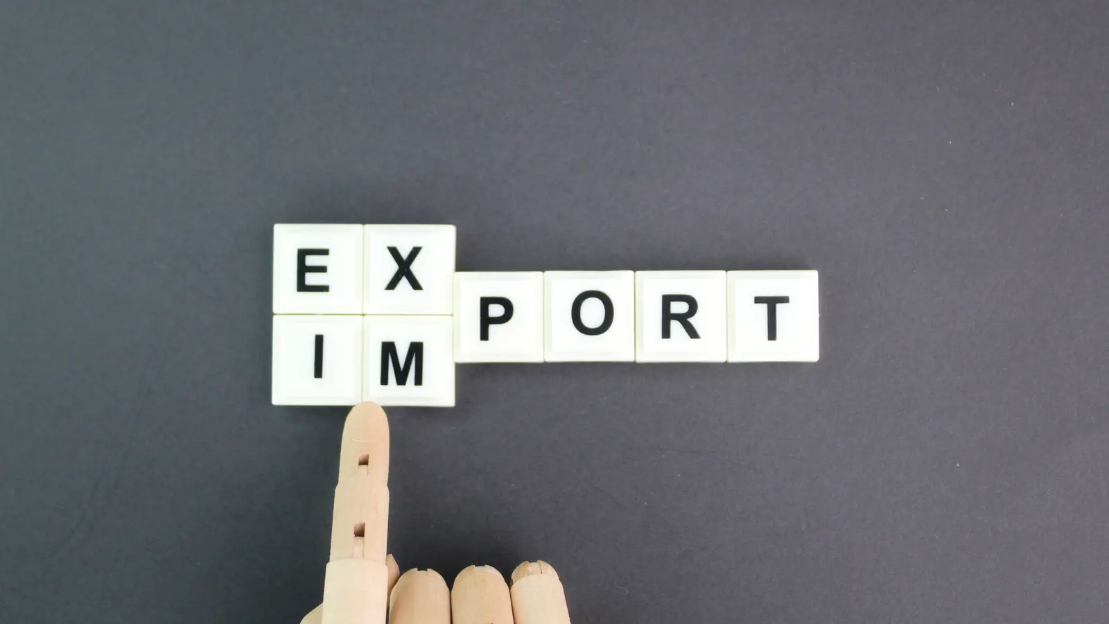 China Tightens Rare Earth Export Rules, Targets Defense and Semiconductor Sectors