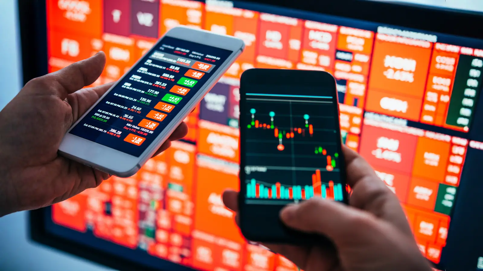 Cyient DLM Shares Fall 4.6% as Q2FY26 Revenue Declines 20% YoY Despite Strong Order Growth