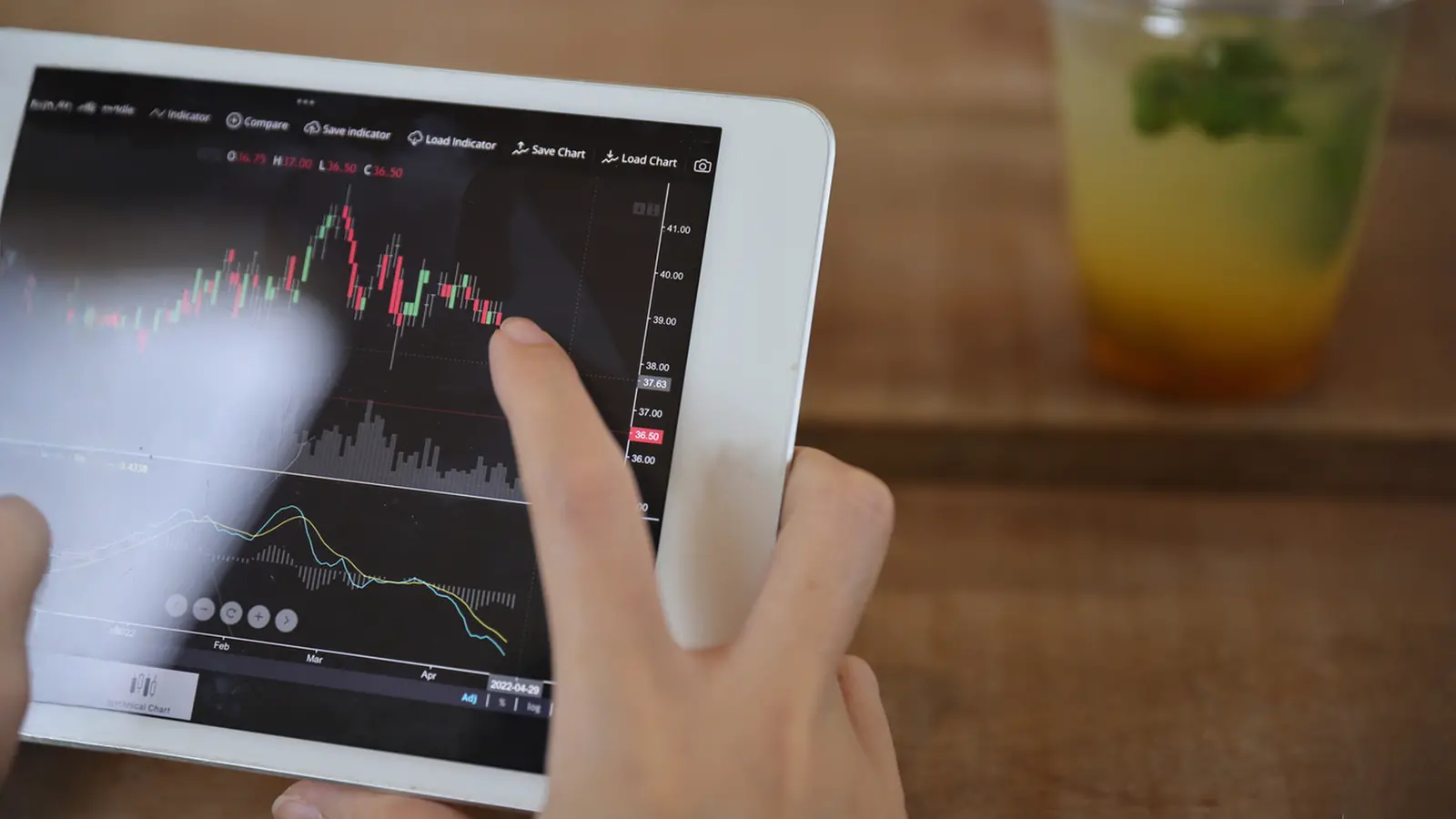 Emergent Industrial Solutions Rises 5% as Isquare Global PE Buys 1.57% Stake