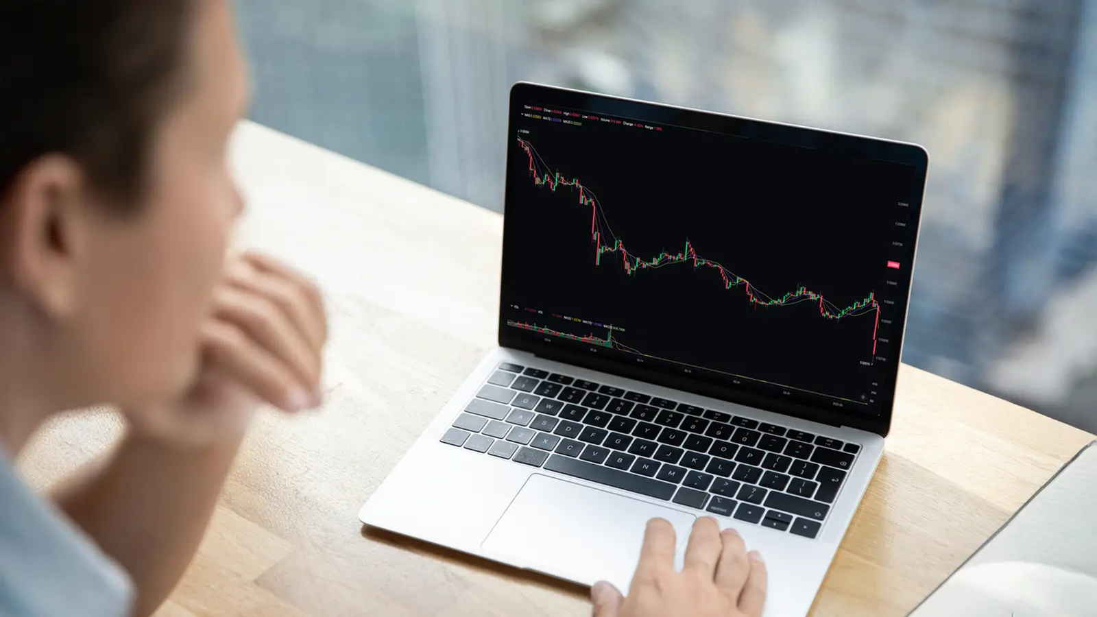 Globe International Carriers Shares 75% Lower as Ex-Bonus and Ex-Split Take Effect Today