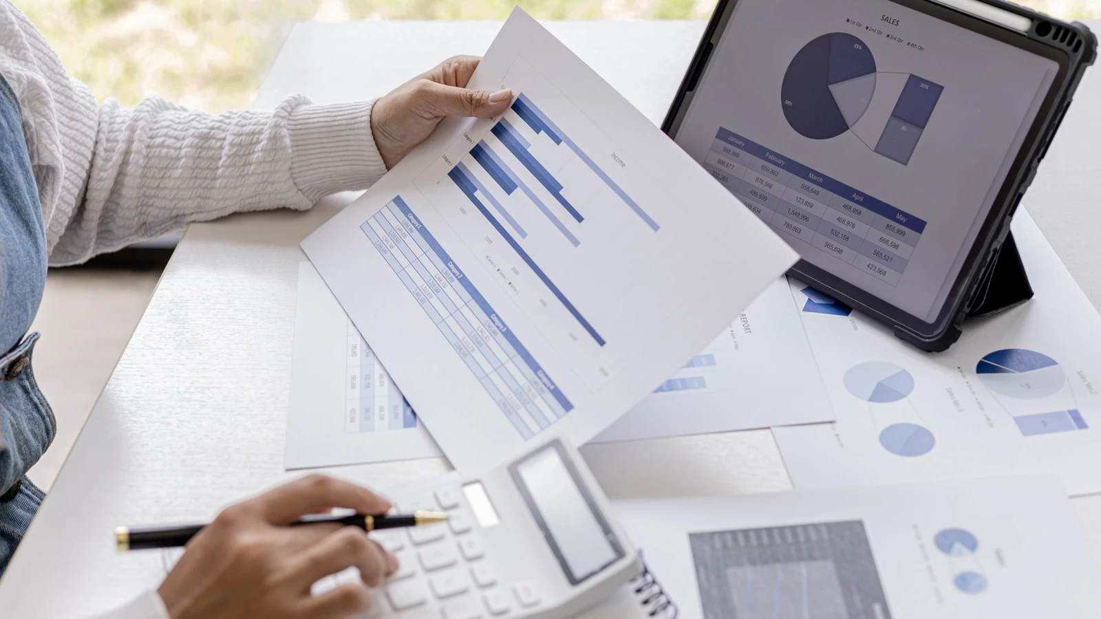HCLTech Q2 FY26 Results: Profit Flat at ₹4,235 Crore, Revenue Rises 10.7% YoY