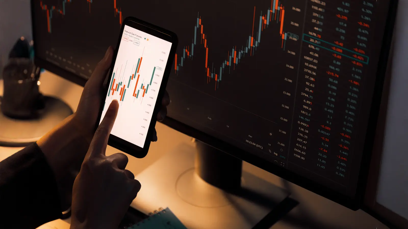 HDFC Bank Reaches 52-Week High After Solid Q2FY26 Results; Profit Rise 10.8% YoY