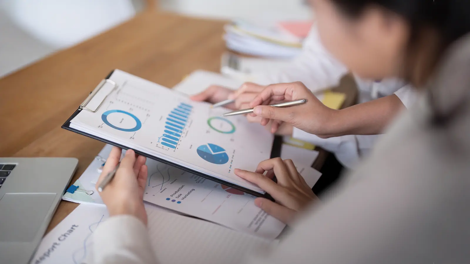 Intellect Design Arena Q2 FY26: PAT Surges 94% YoY to ₹102 Crore; Revenue Climbs 34% to ₹789 Crore.