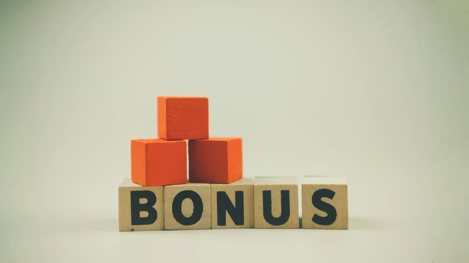 MOS Utility 1:1 Bonus Issue: Last Day to Buy Shares Before October 14 Ex-Date