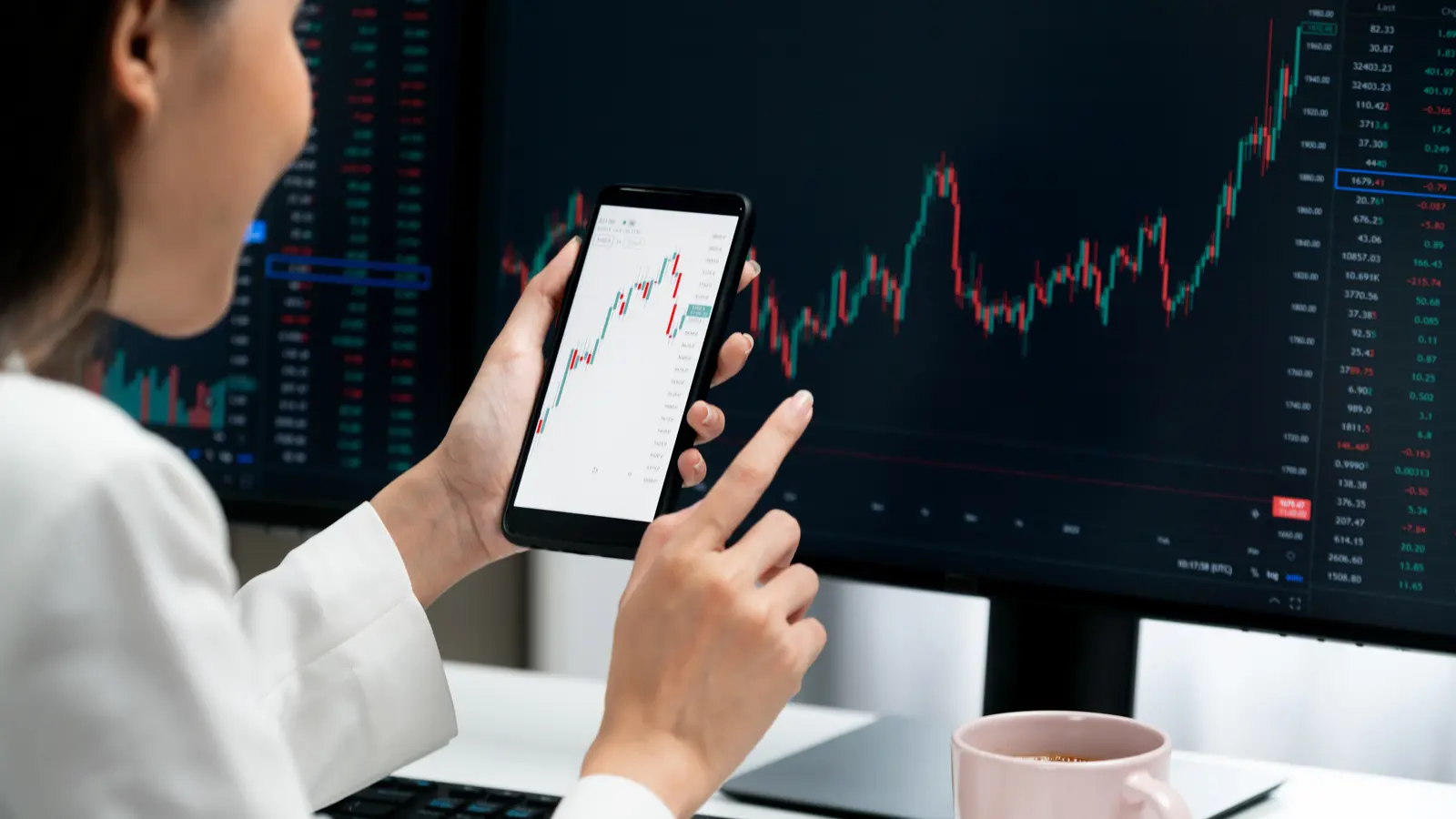 Pasupati Acrylon Gains 2.96% After Securing ₹215 Crore Ethanol Supply Allocation for FY26