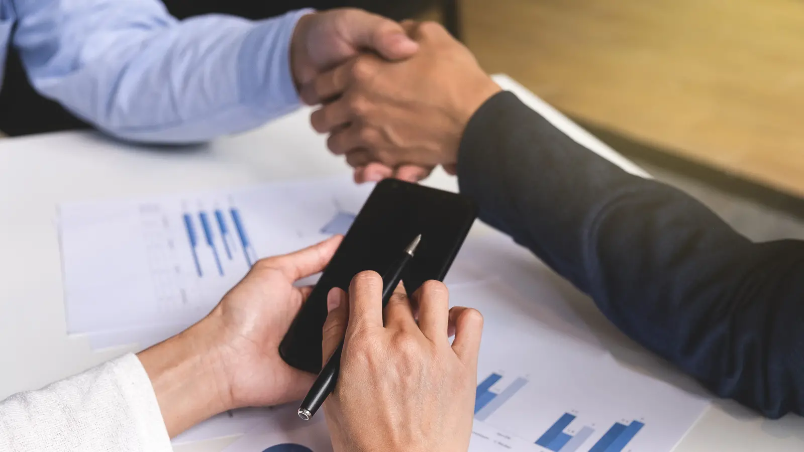 SBI Life, Global Funds Acquire 6% Stake in Aditya Birla Lifestyle Brands as Flipkart Fully Exits