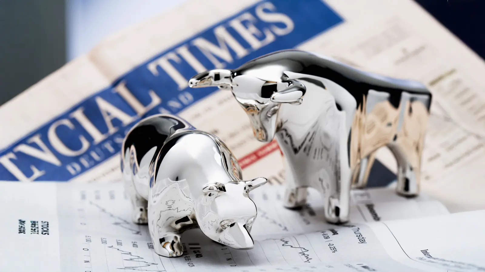 Silver Prices Fall 8% as US-China Tensions Ease