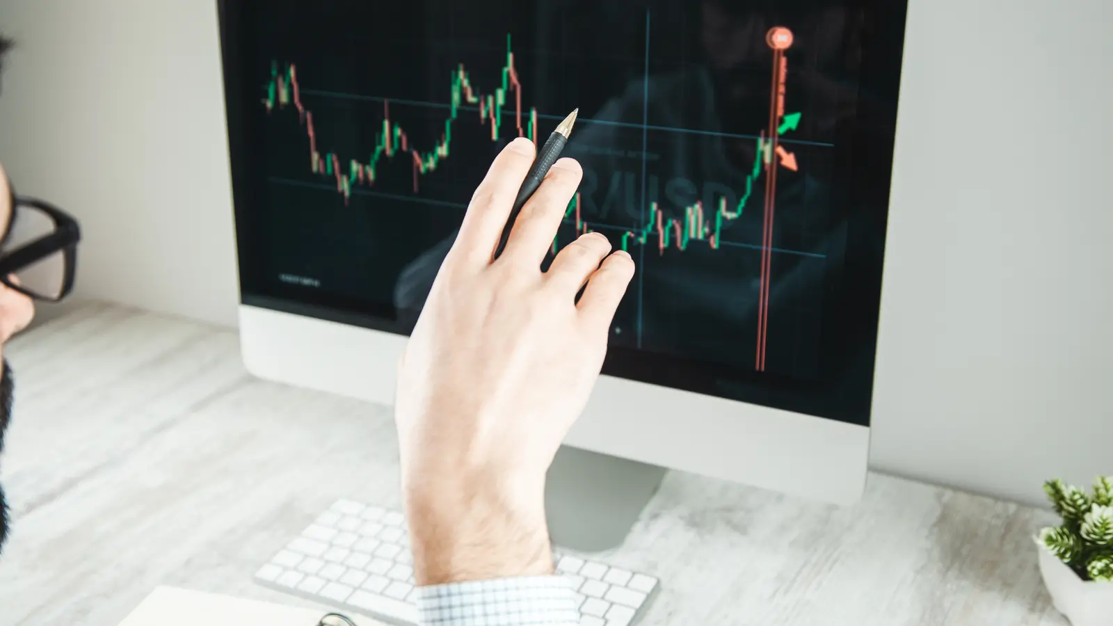 Subex Shares Up 9.9% on USD 6.62 Million Contract Win for Dutch Telecom Operator