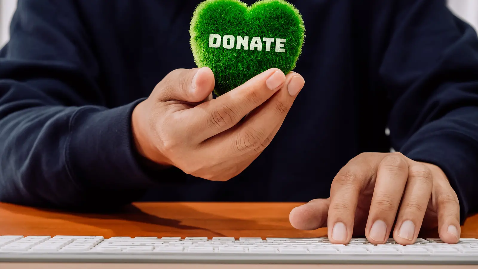 Waaree Energies Promoter Family to Donate 1% Equity Stake for Charitable Causes