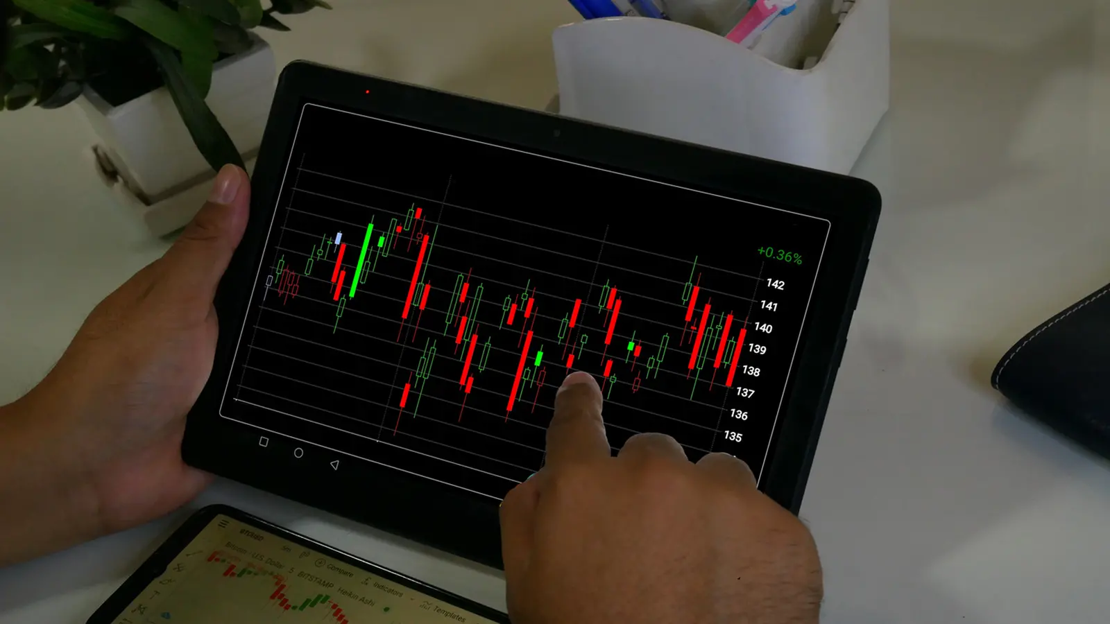 Allcargo Terminals Share Price Falls 6.78% As Its ₹80 Crore Rights Issue Opens Today