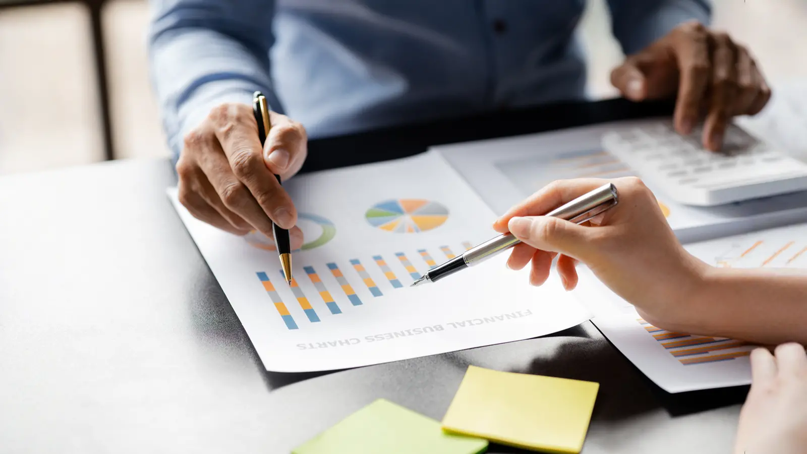 Ambuja Cements Q2 FY26 Profit Soars 364% to ₹2,302 Crore; Stock Price Rises 1.65%