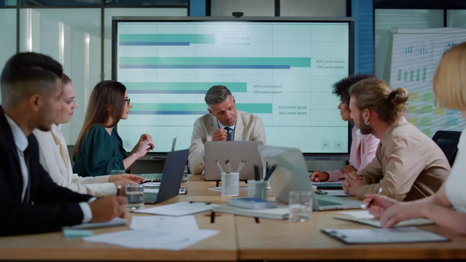 Apple Restructures Sales Division as Part of a Streamlining Push