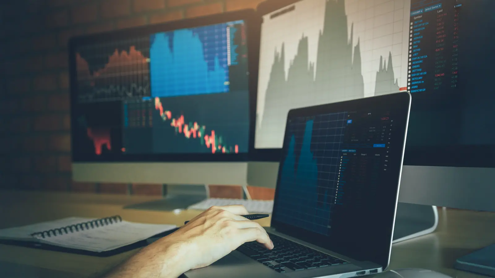 CreditAccess Grameen Share Price Slide Nearly 10 Percent After Q2 Results