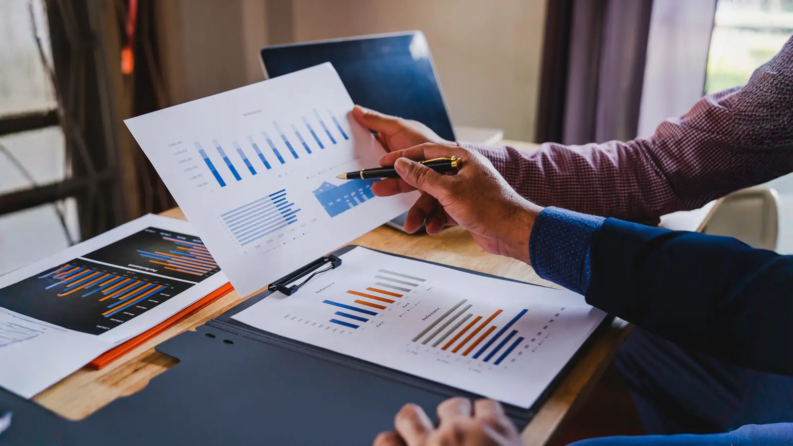 Delhivery Reports Rs 50.49 Crore Q2 Loss; Plans Expansion into UK and UAE