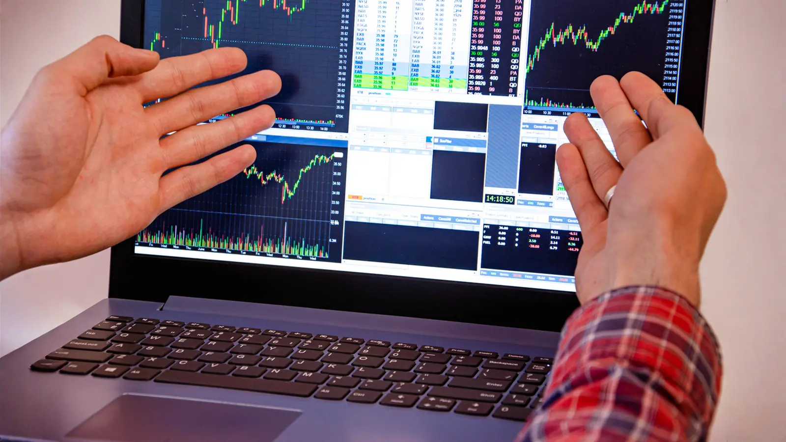 Groww Share Price Surges 11%; Hits Record High of ₹153.50 After Strong Market Debut