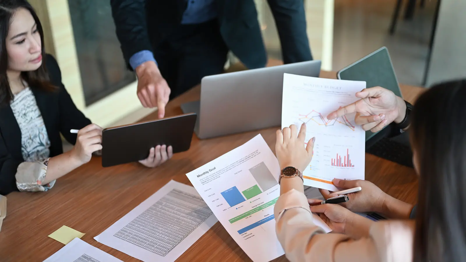 IMFA Share Price Rises 2.90% After Net Profit Increases to ₹97.56 Crore for Q2FY26