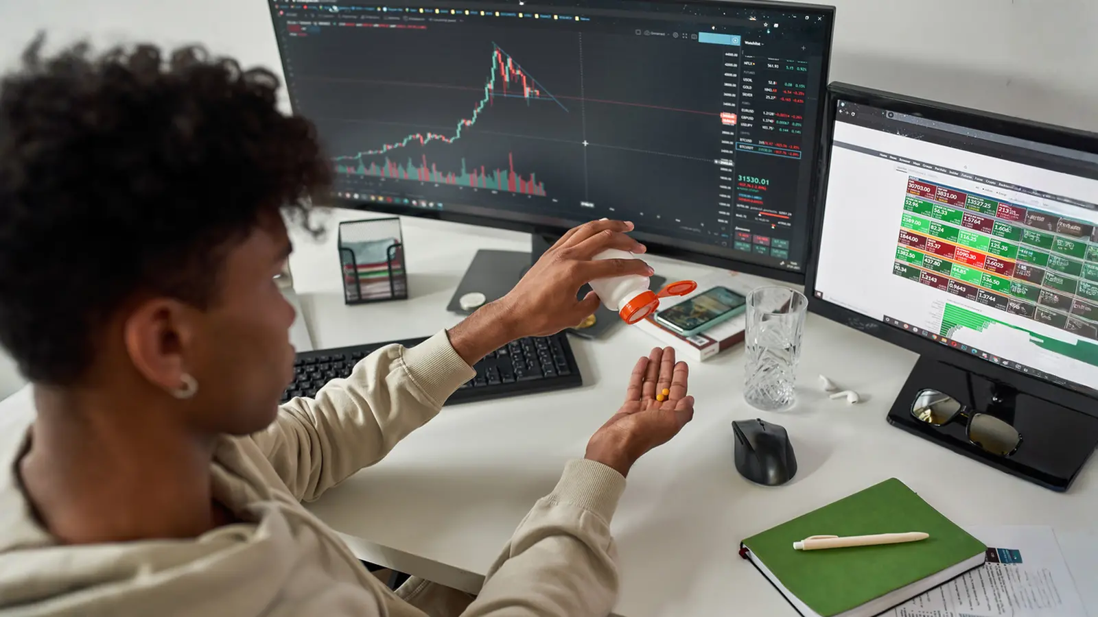 Mini Diamonds India Shares Up By More Than 2% After Bagging USD 1.8 mn Export Order