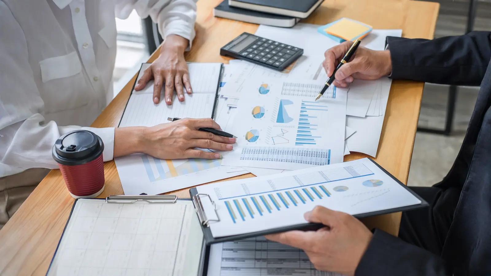 Nykaa Q2: Revenue Jumps 25.1% YoY To ₹2,345.98 Cr, Profit Attributable to Shareholders Surges 242.9% YoY After Fashion Loss Narrows