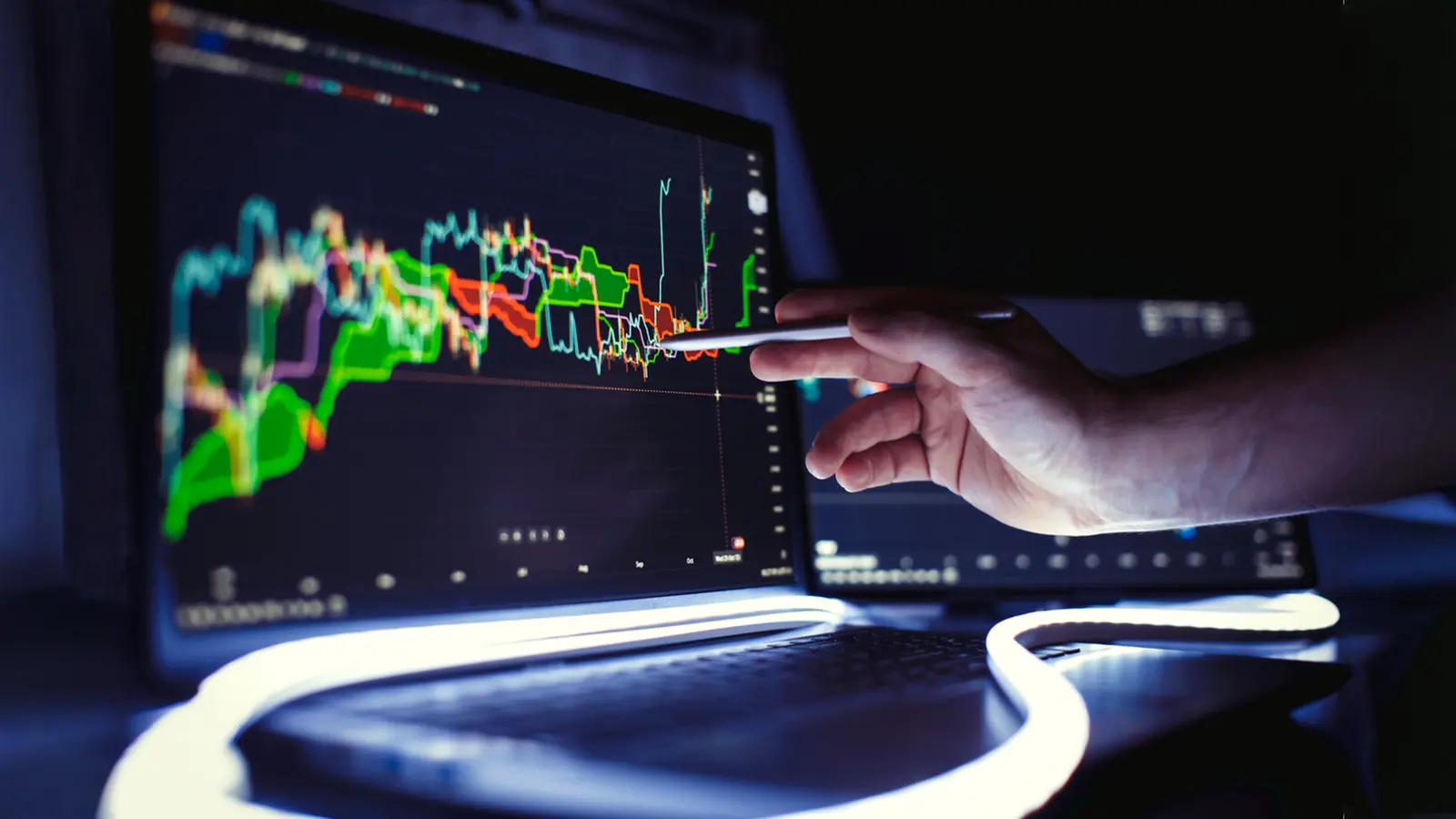 Shriram Finance Share Price Surges 4.33% to Record High on Strong Q2 Earnings, Dividend Boost