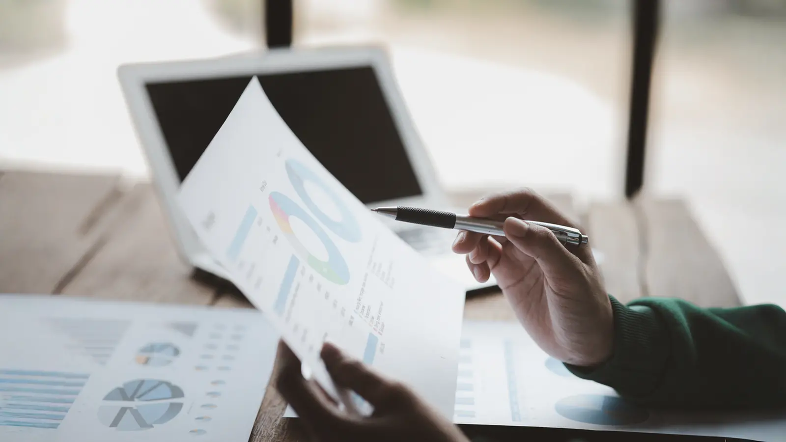 Smartlink‍‌‍‍‌‍‌‍‍‌ Holdings Q2FY26 Net Profit Soars 178% YoY; Shares Up More than 12%