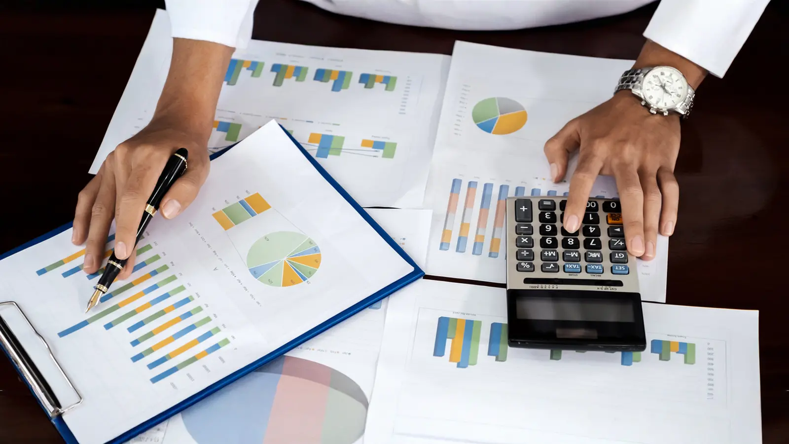 Vodafone Idea Narrows Q2FY26 Net Loss to ₹5,524 Crore, Revenue Up 2.4% YoY; Shares Price Gain 5%