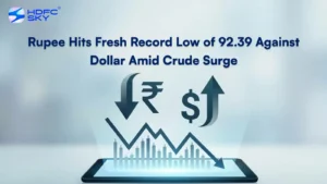 Ru͏pee ͏Hits Fresh R͏ecord Low of 92.39 Agains͏t Dollar Amid͏ Cr͏ude Surg͏e